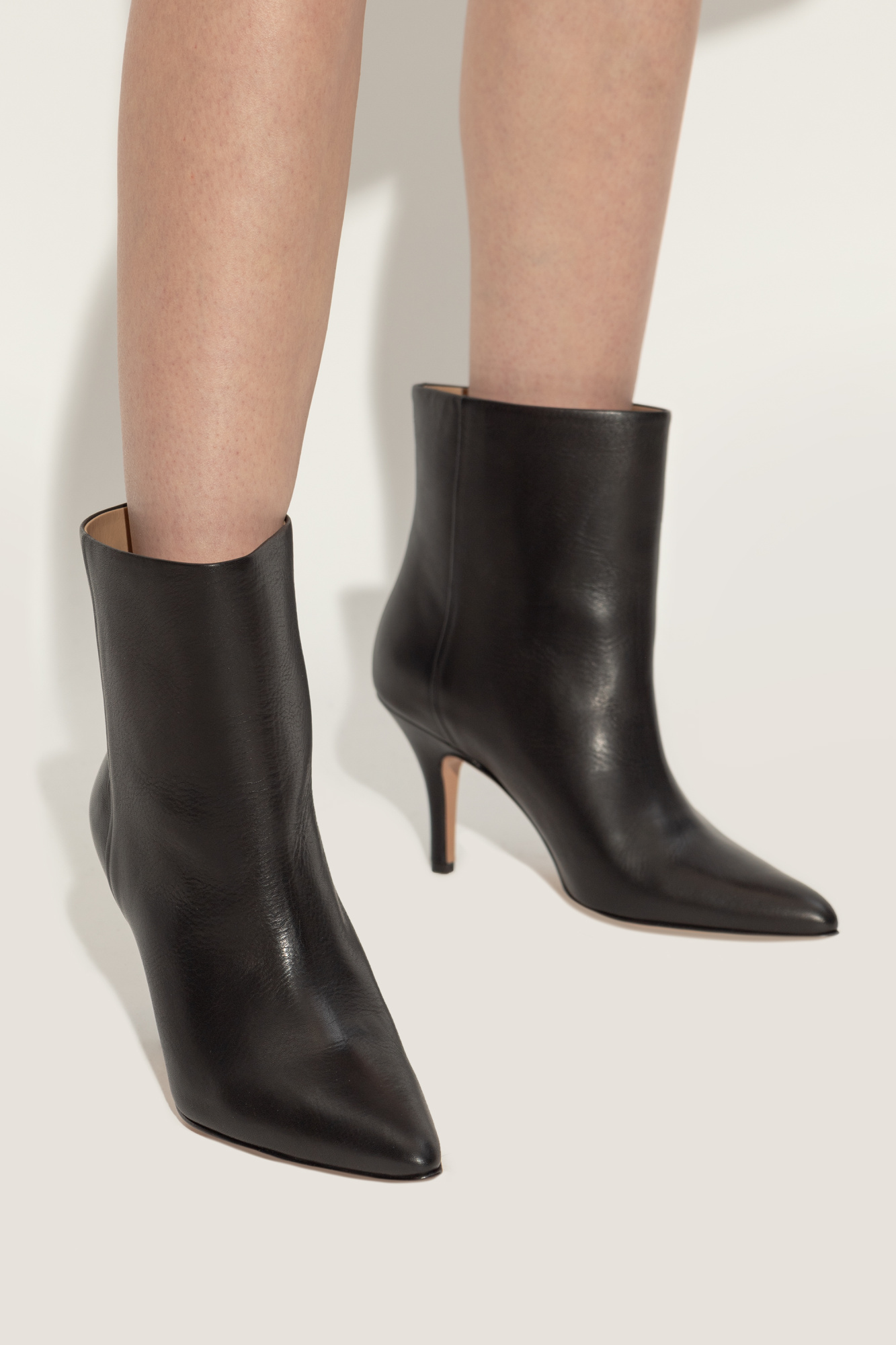 MM6｜BOOTS (S59WU0234 P3628 T8013) MM6 Maison Margiela Leather heeled ankle boots | Women's